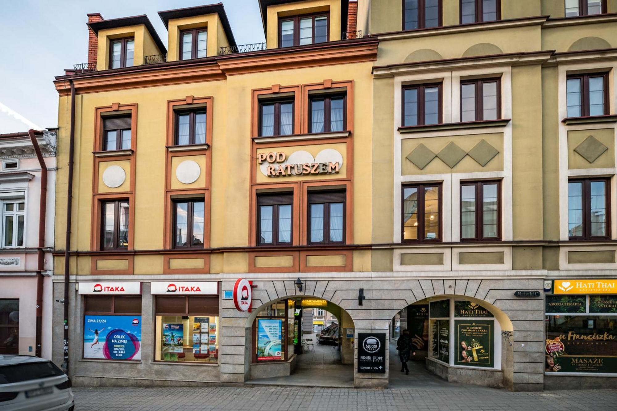 Pod Ratuszem Apartamento Rzeszów Exterior foto
