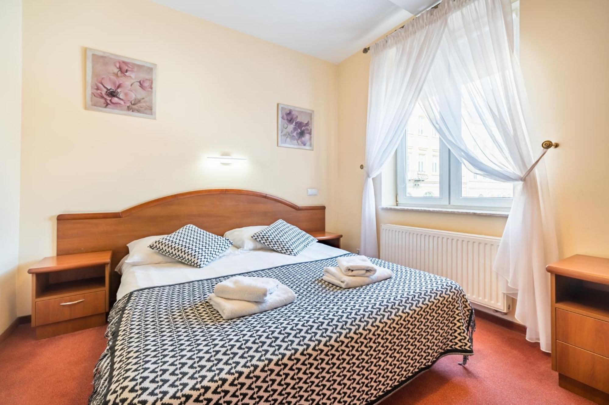 Pod Ratuszem Apartamento Rzeszów Exterior foto