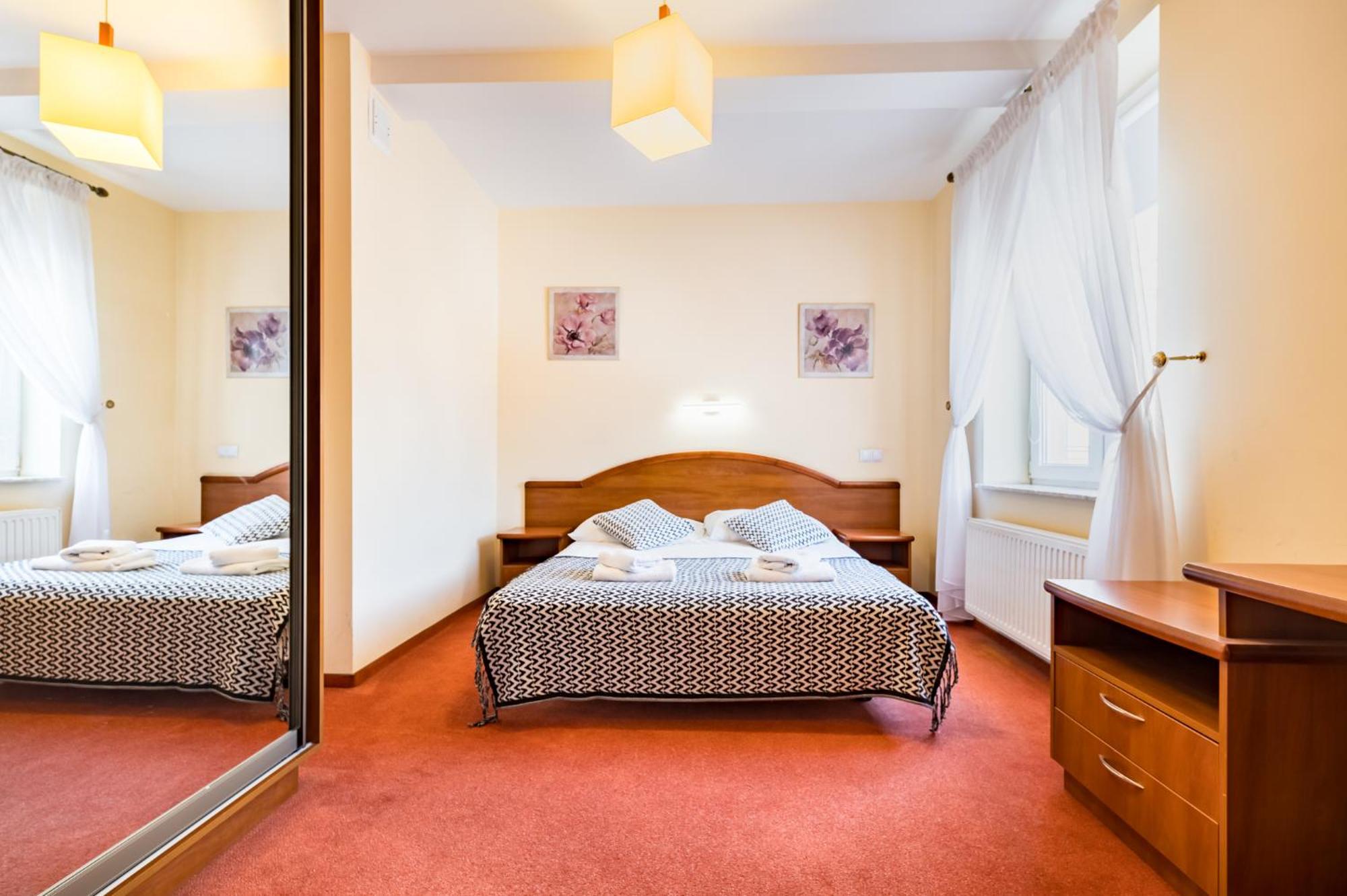 Pod Ratuszem Apartamento Rzeszów Exterior foto
